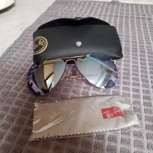 Ray ban aviator sunglasses